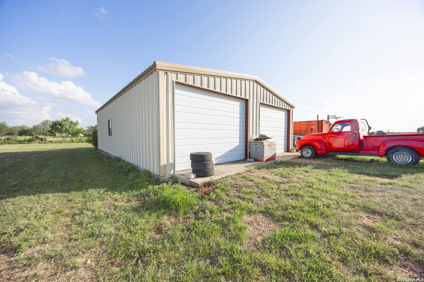 main property photo 43