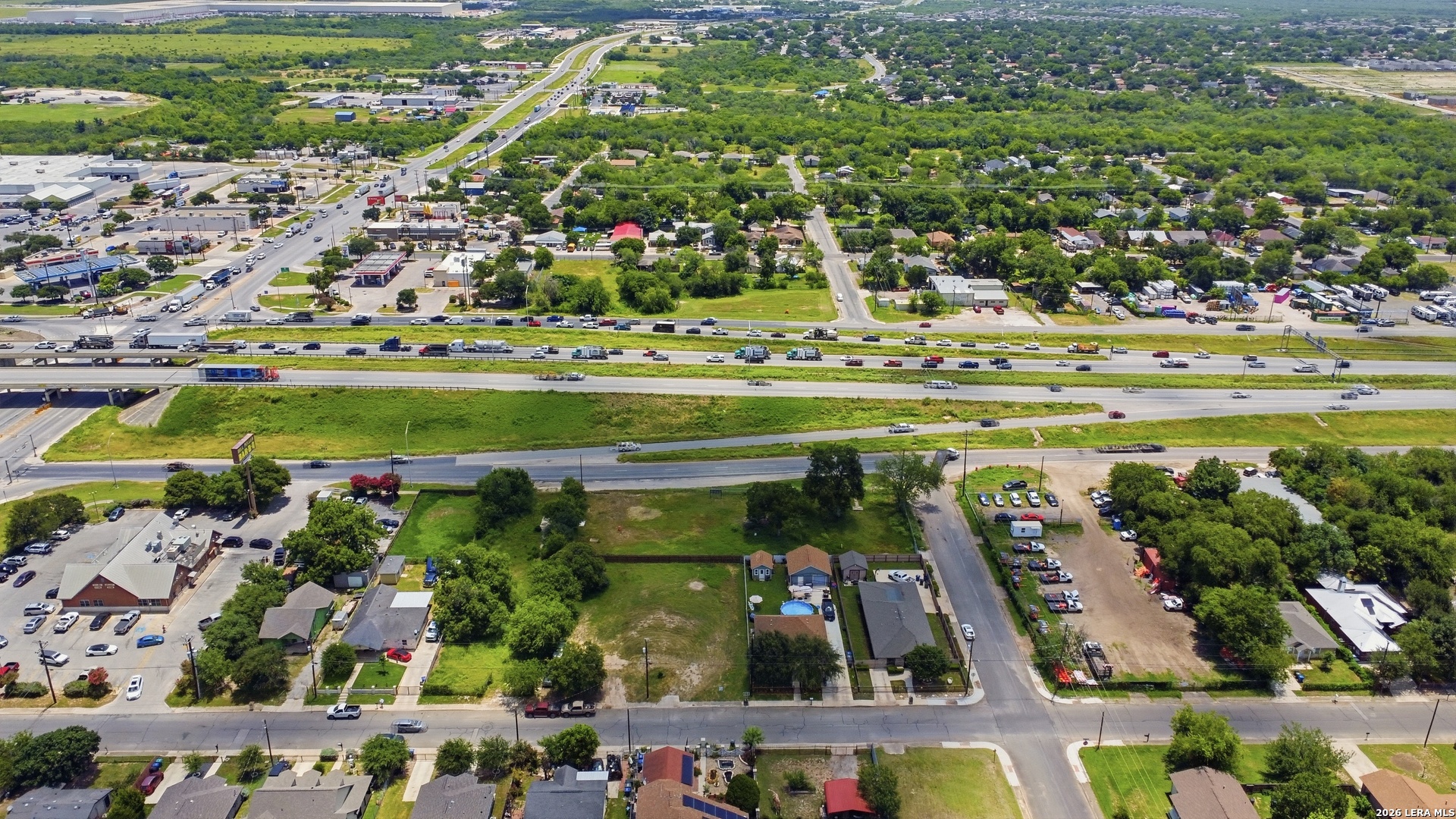 main property photo 4