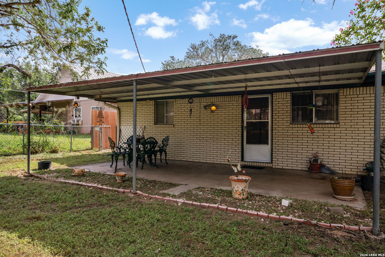 main property photo 15