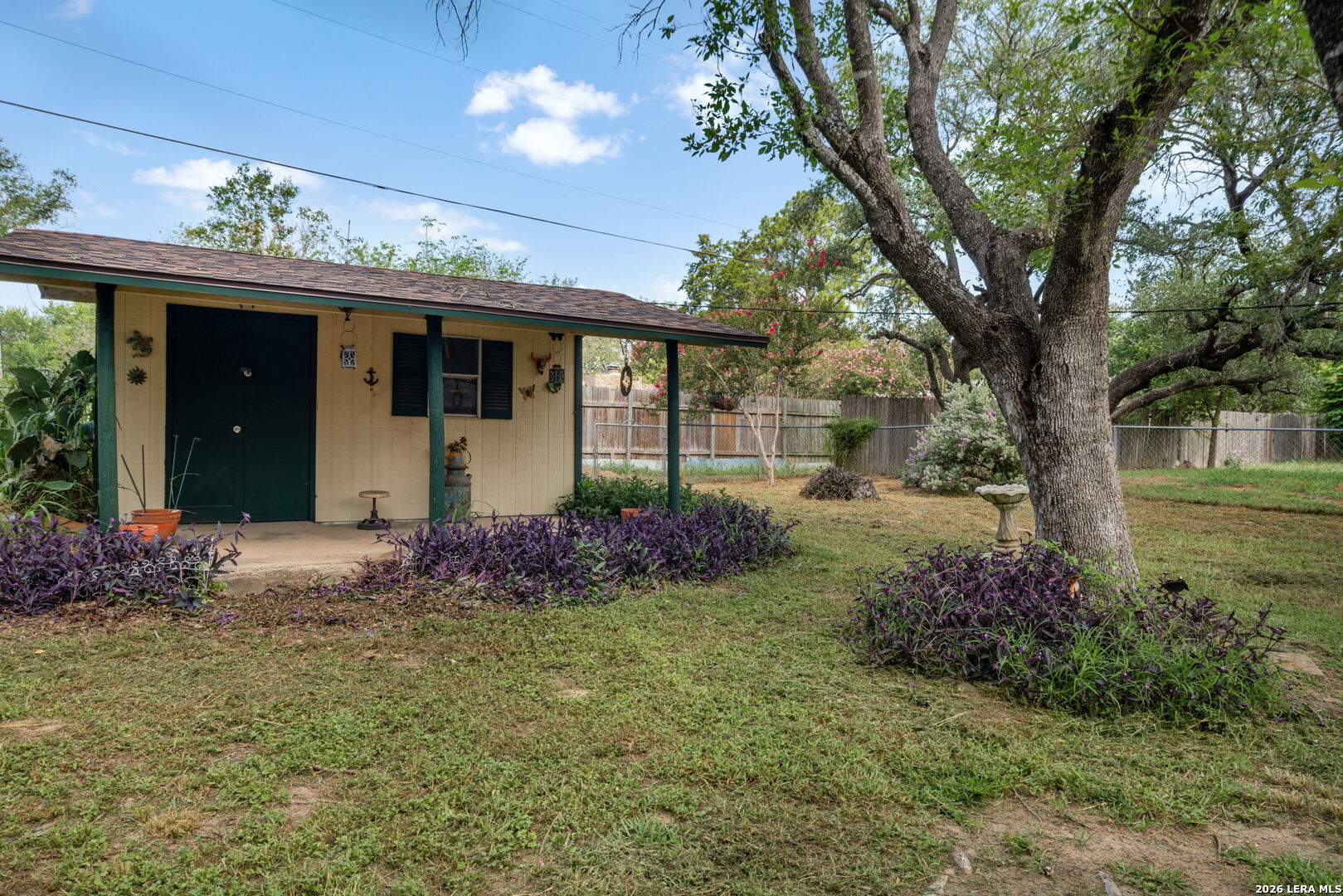 main property photo 17