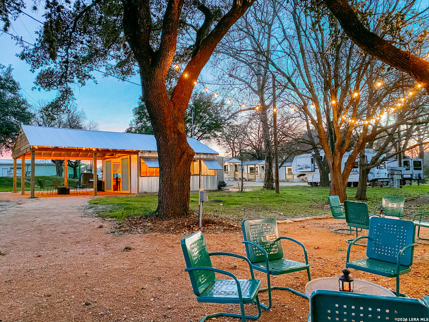 main property photo 14