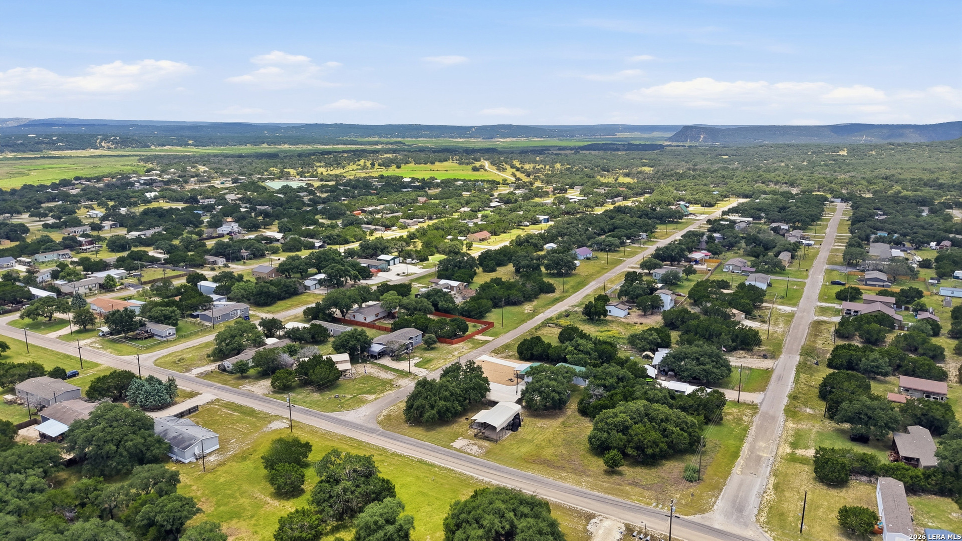 main property photo 13