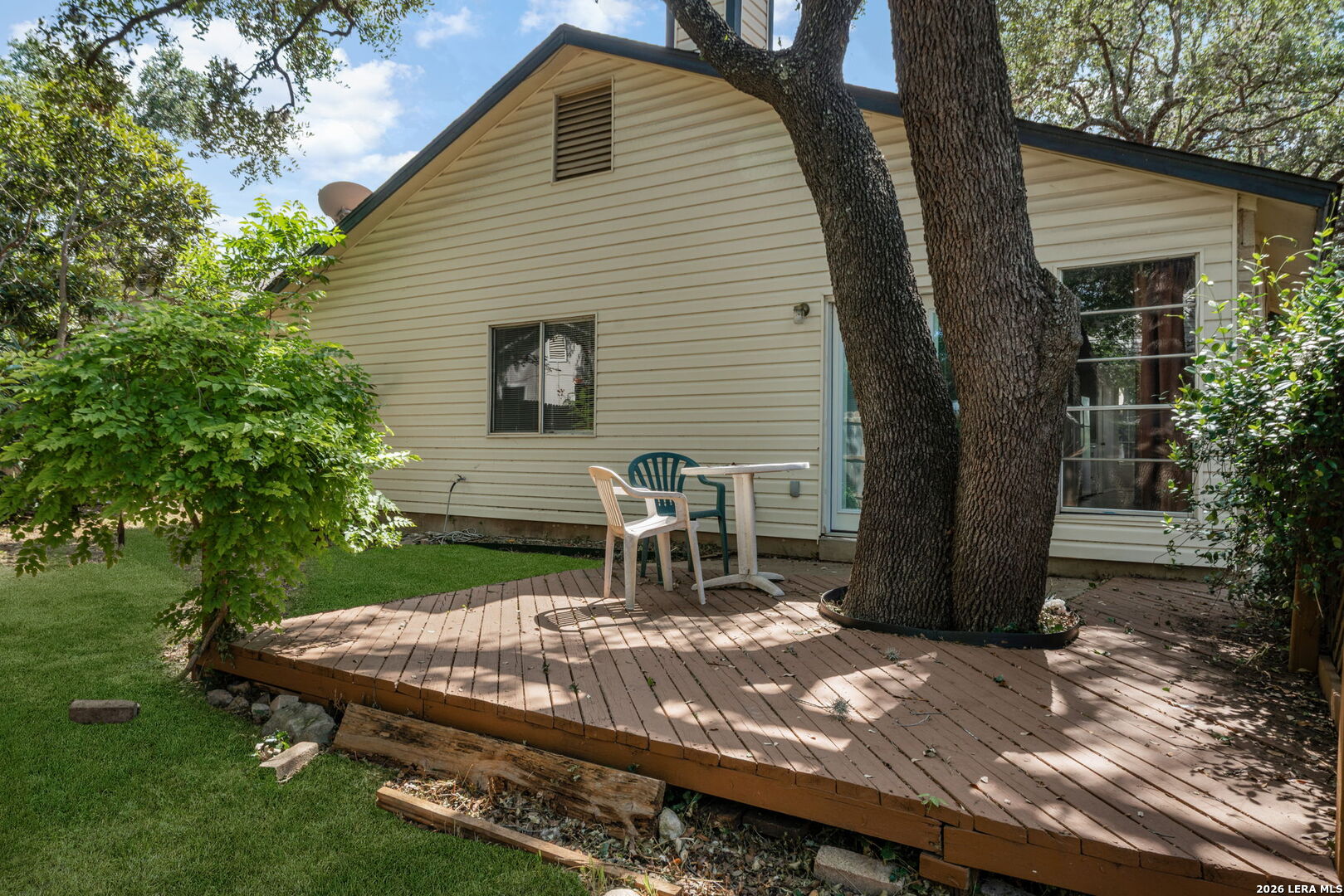 main property photo 15