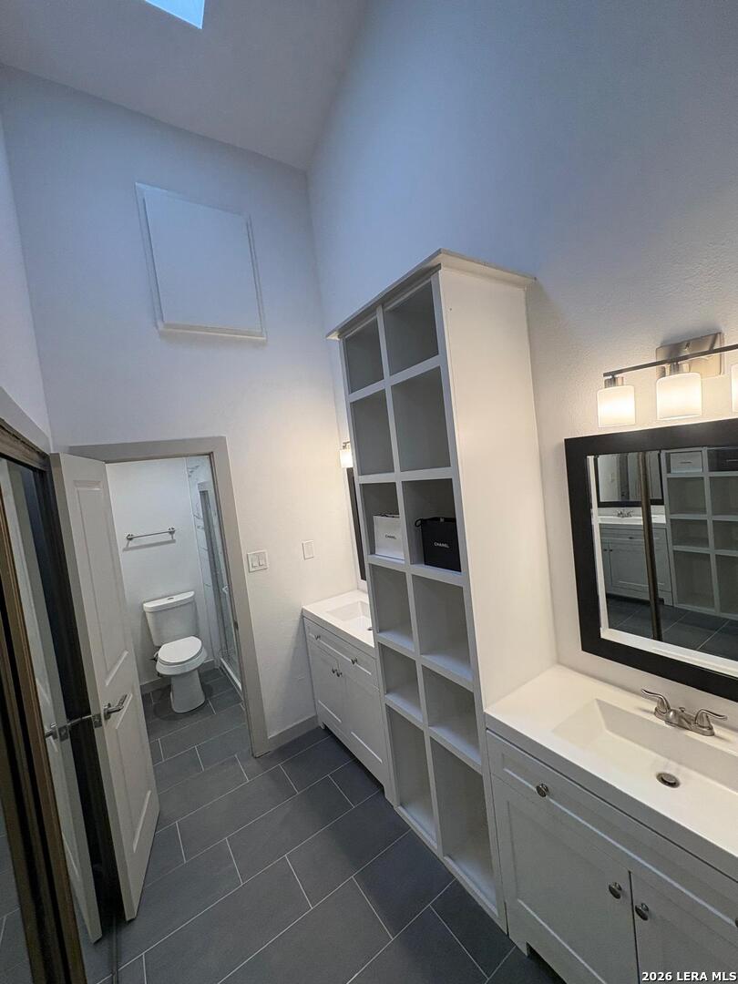 main property photo 20
