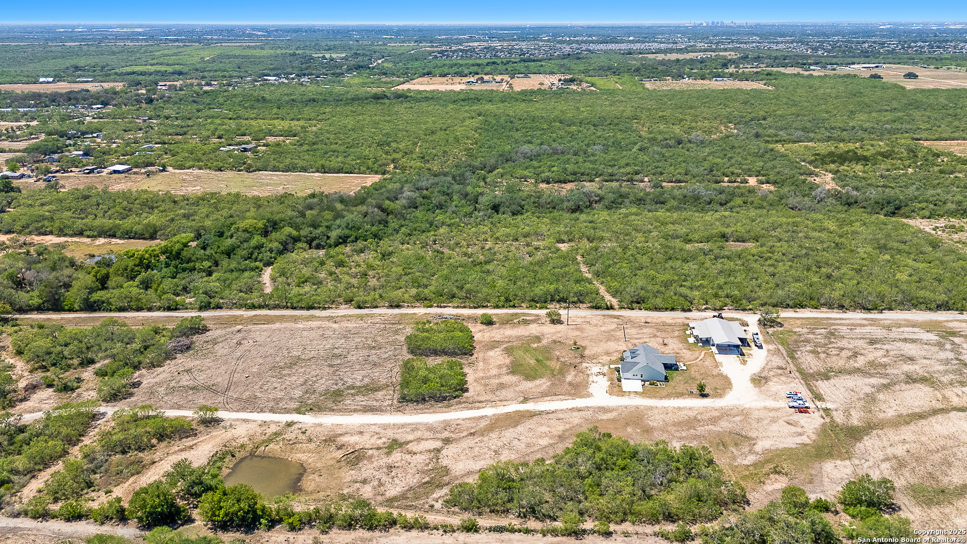 main property photo 36