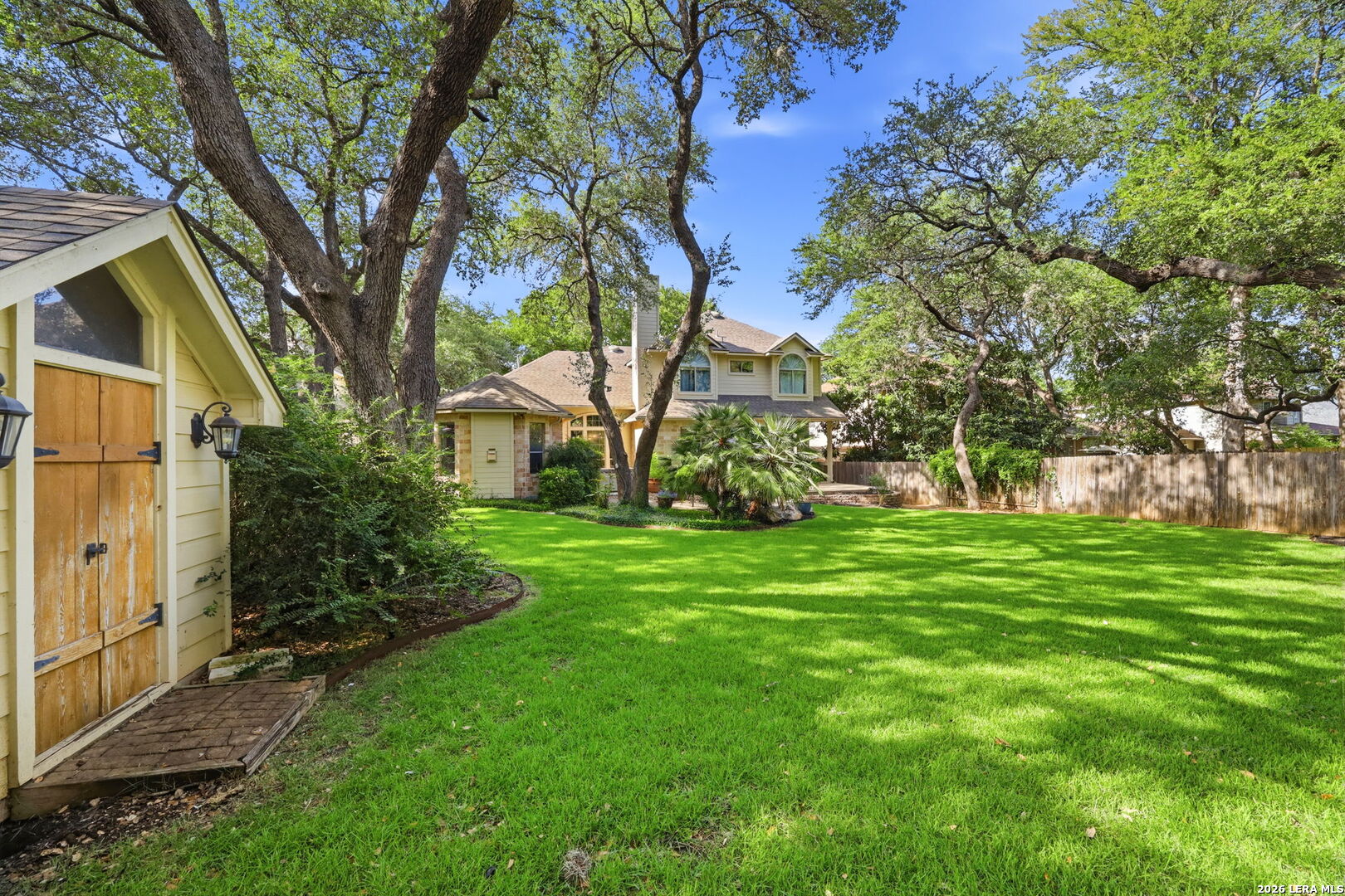 main property photo 35