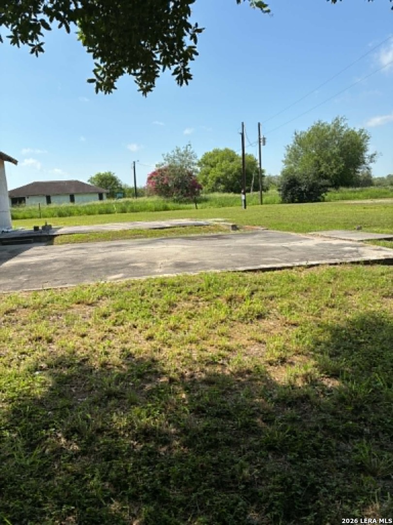 main property photo 17