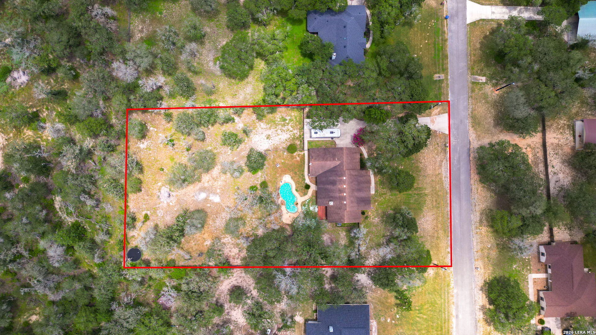 main property photo 43