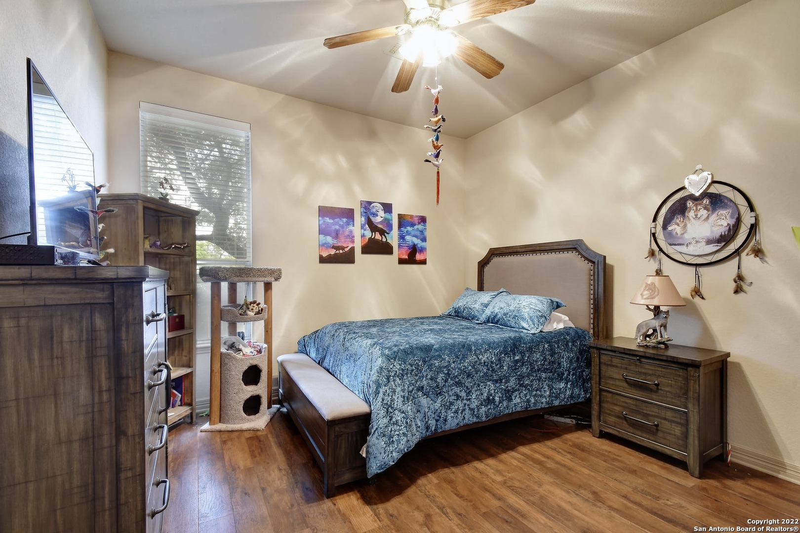 main property photo 24