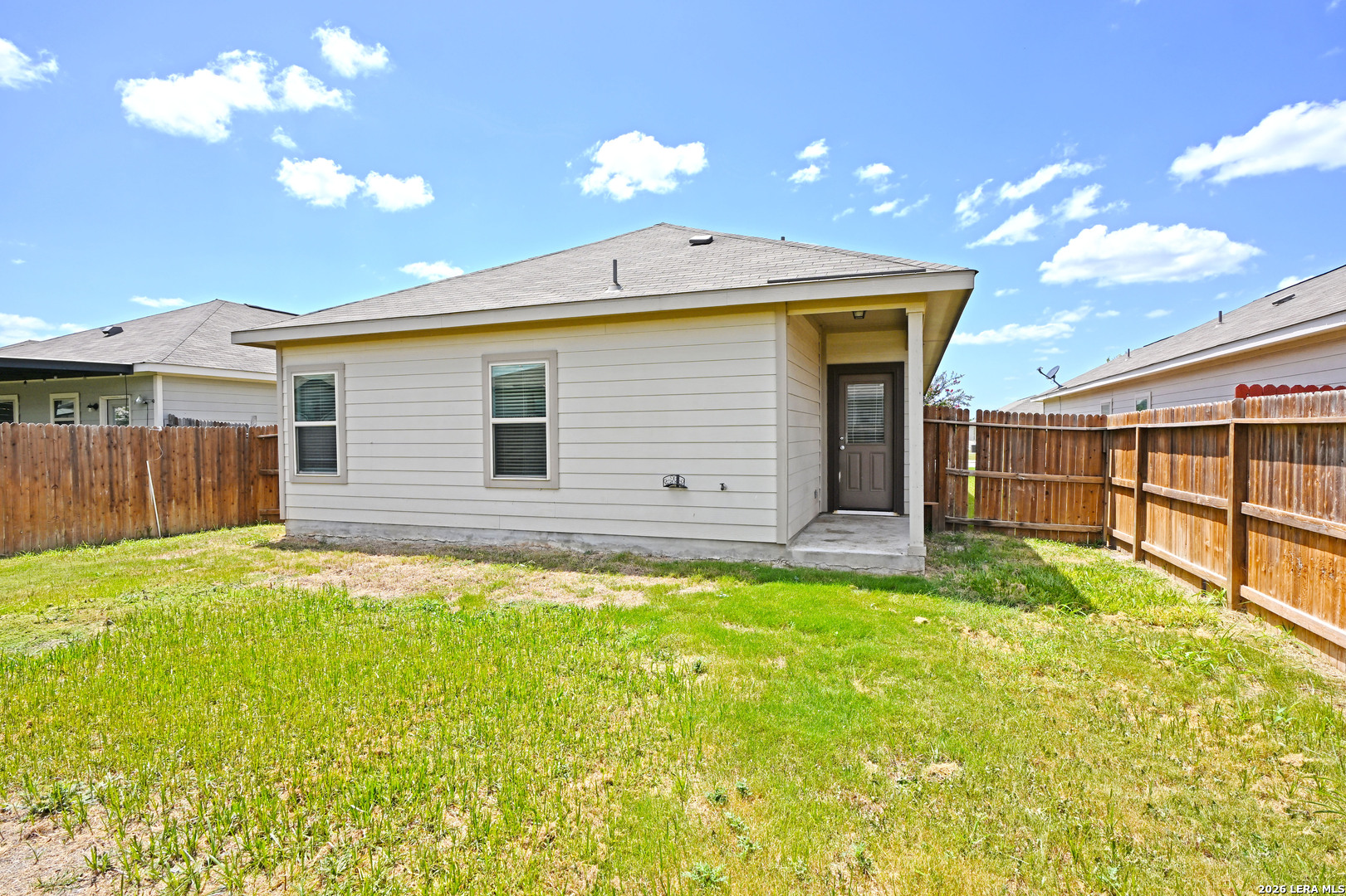 main property photo 26