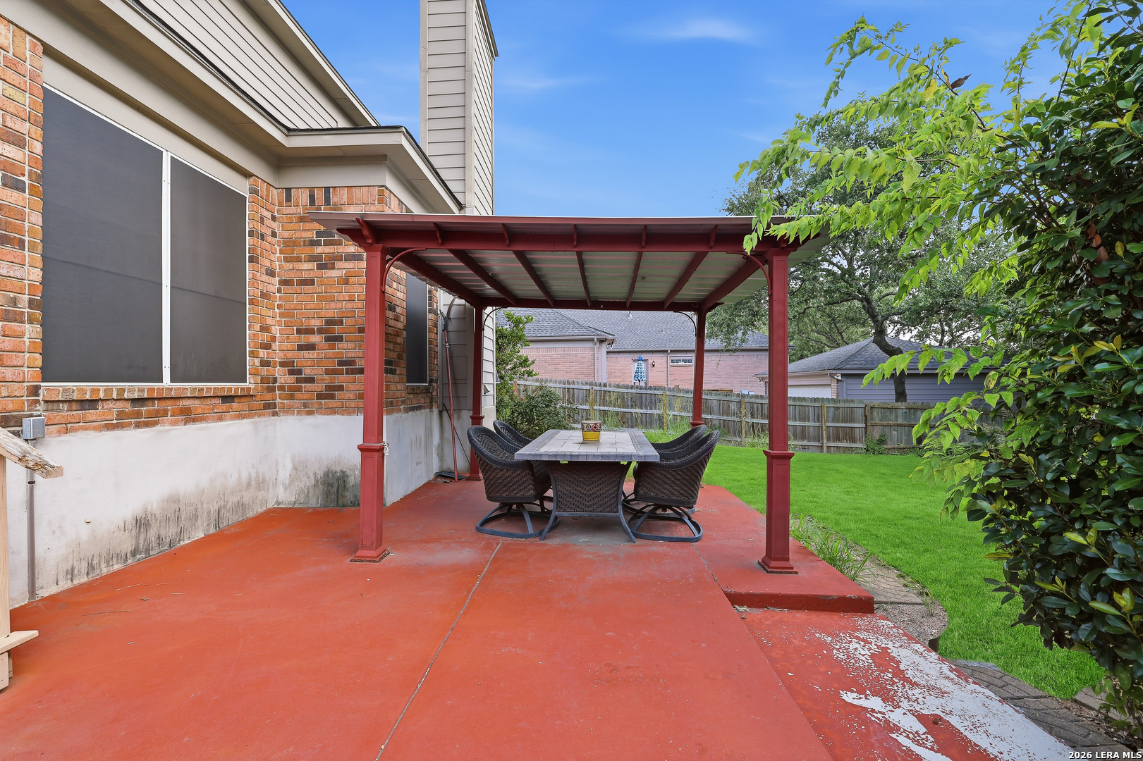 main property photo 27