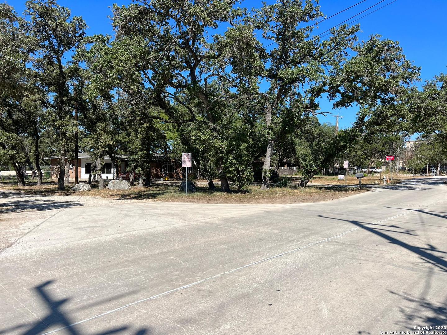 main property photo 15