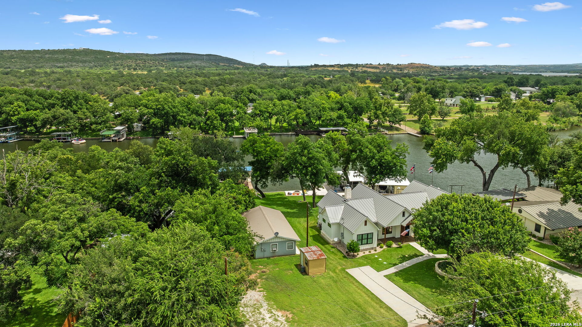 main property photo 37
