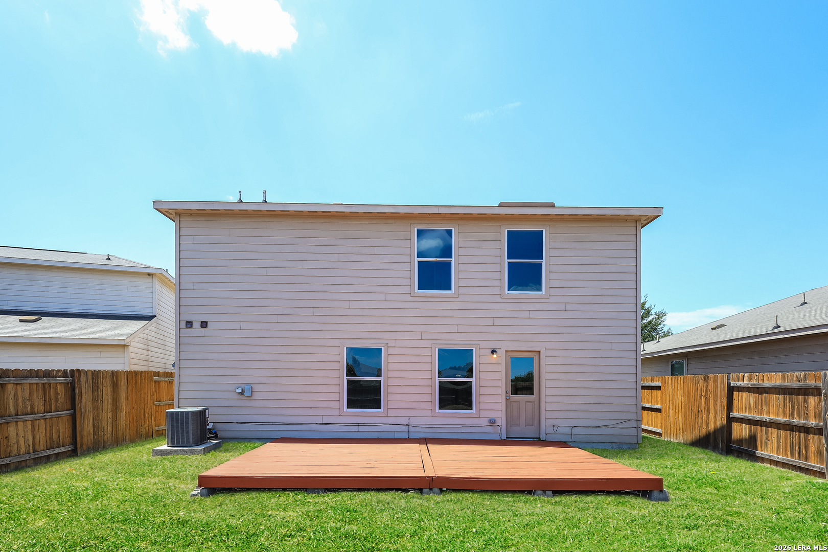 main property photo 12