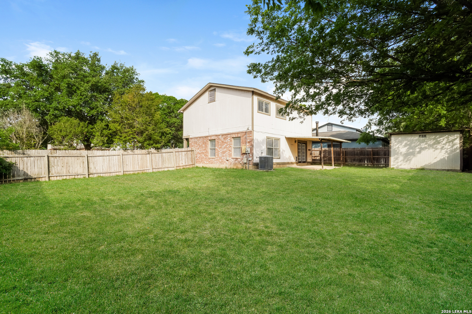 main property photo 13