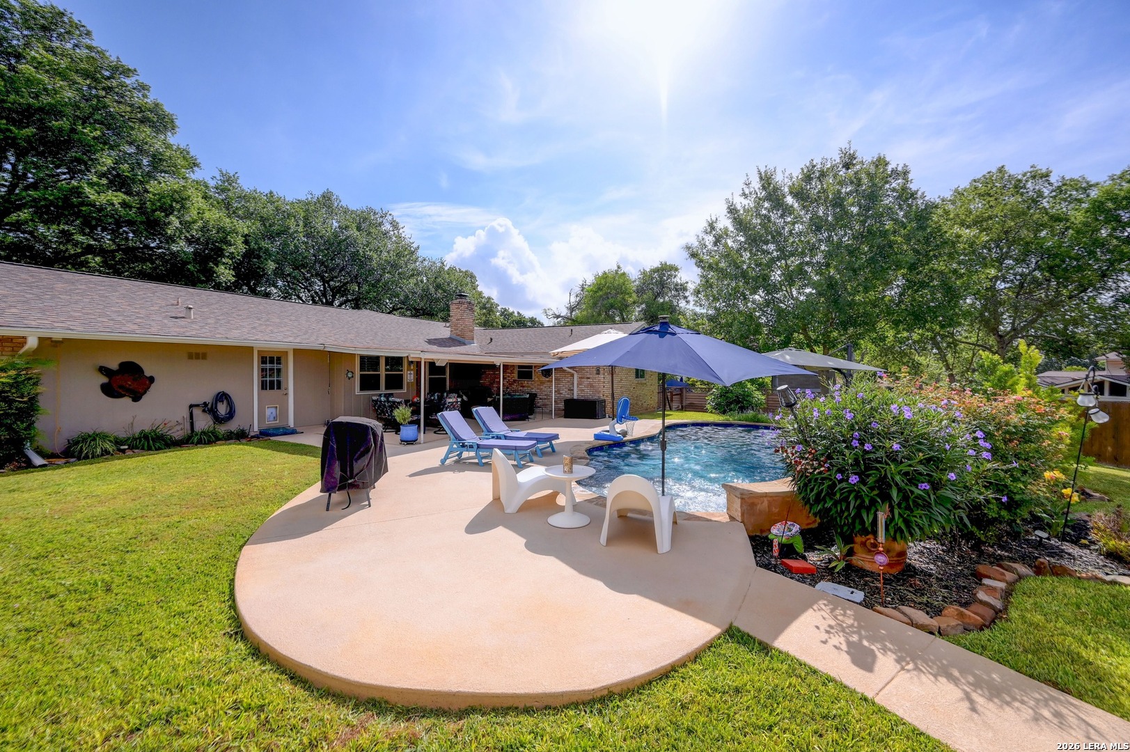 main property photo 43