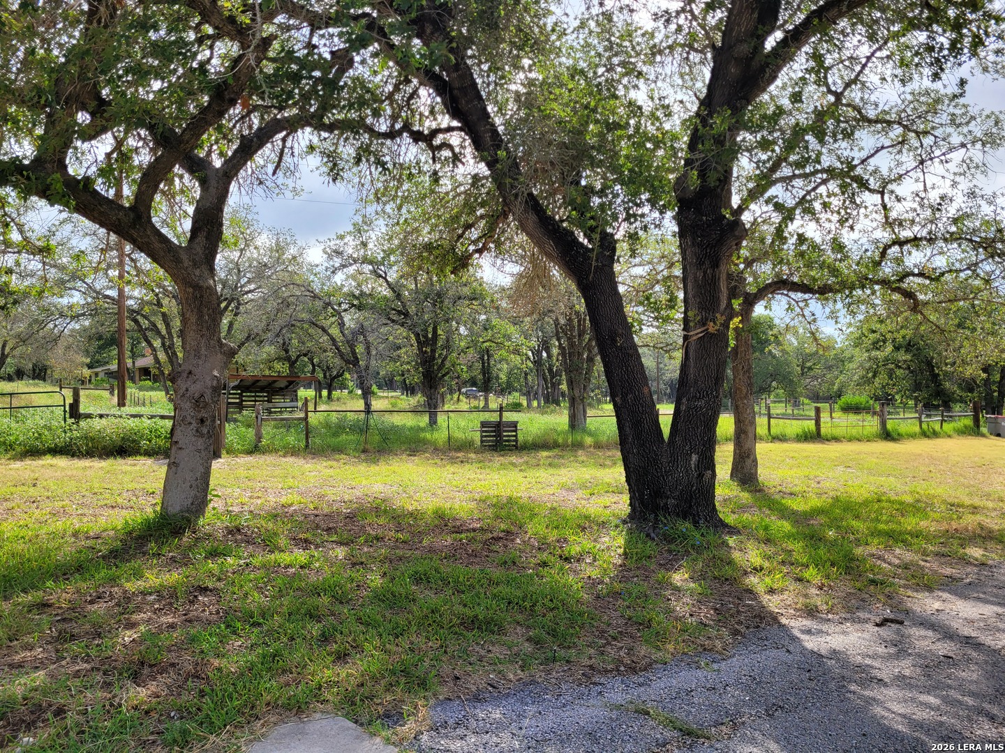 main property photo 47