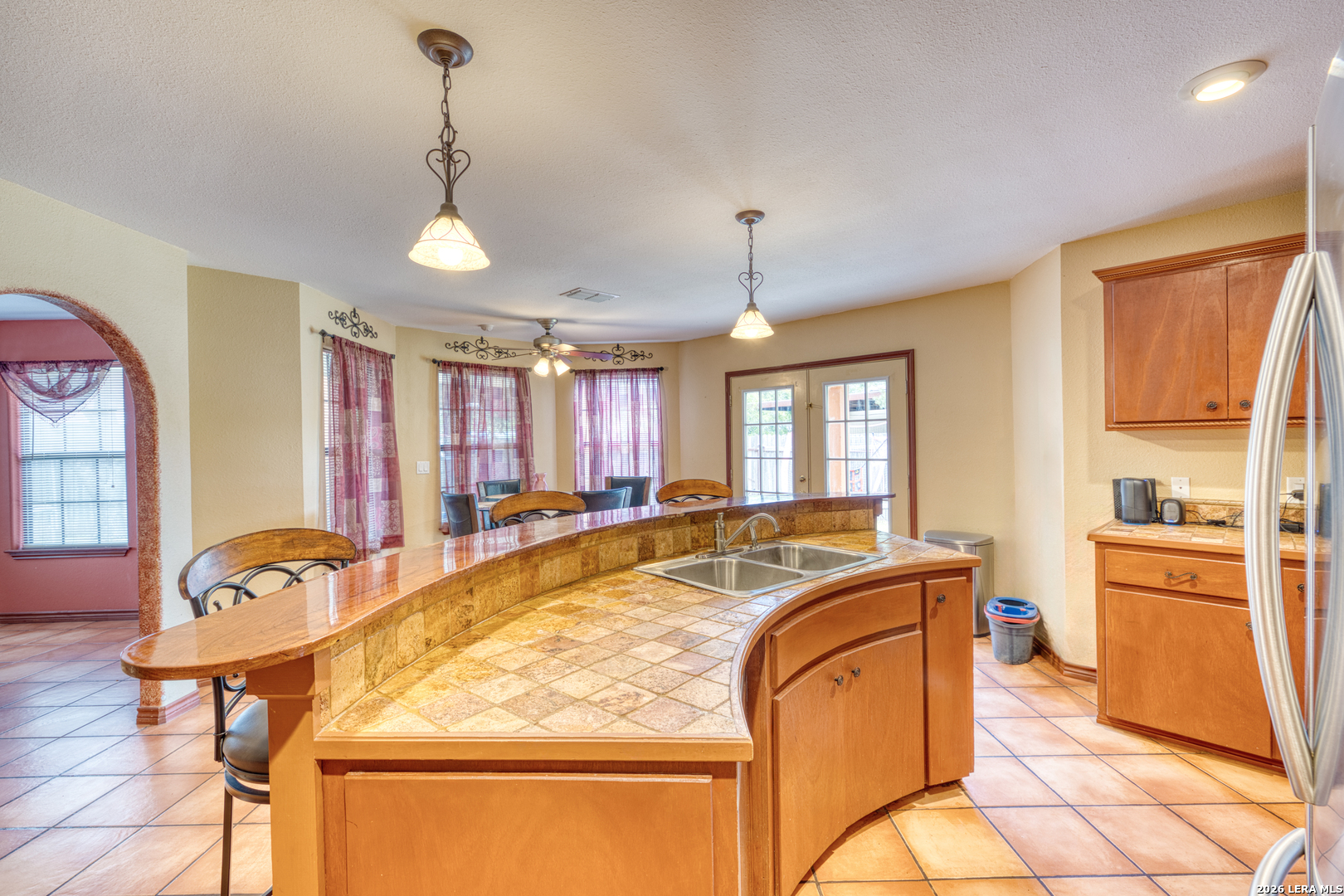 main property photo 17