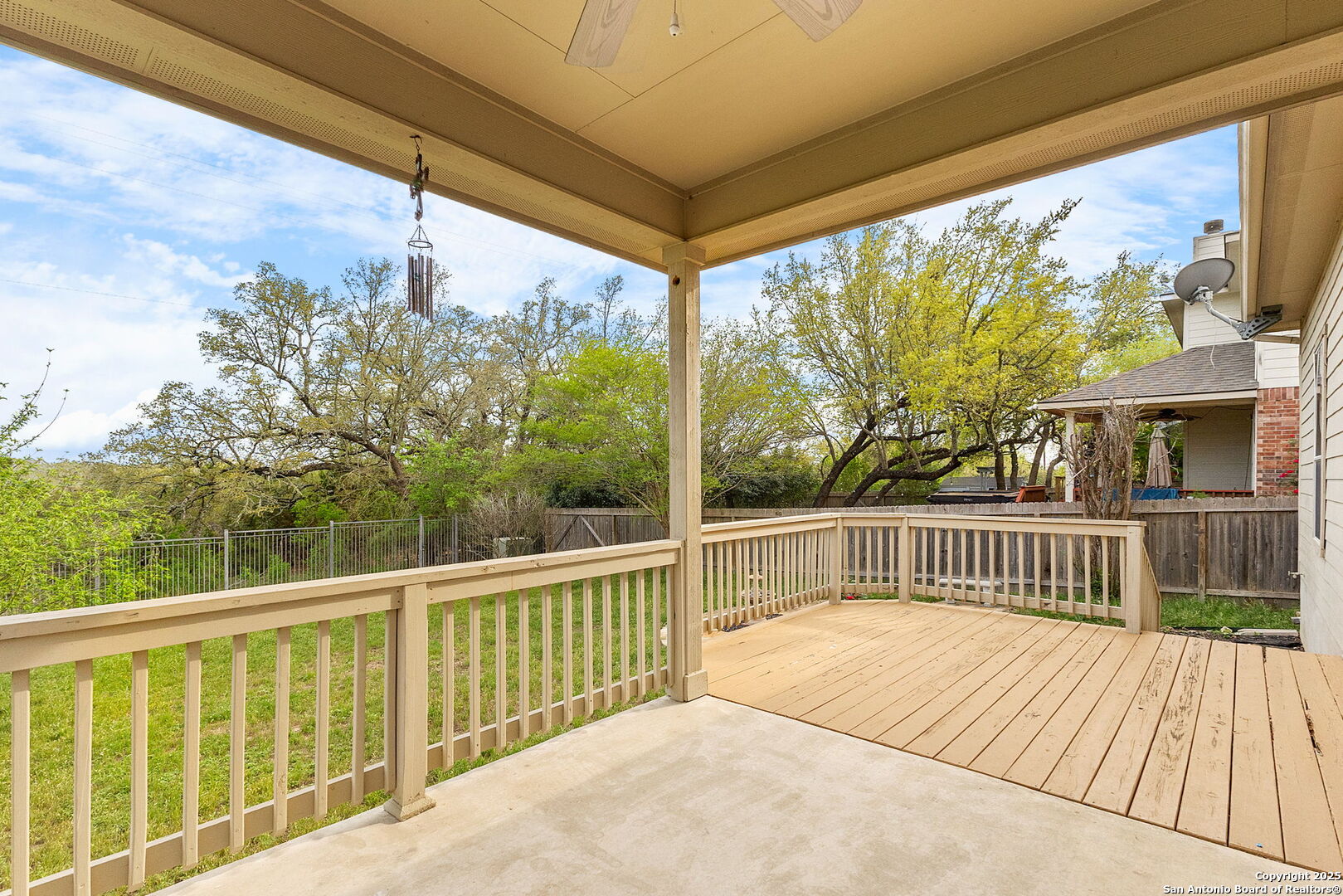main property photo 24