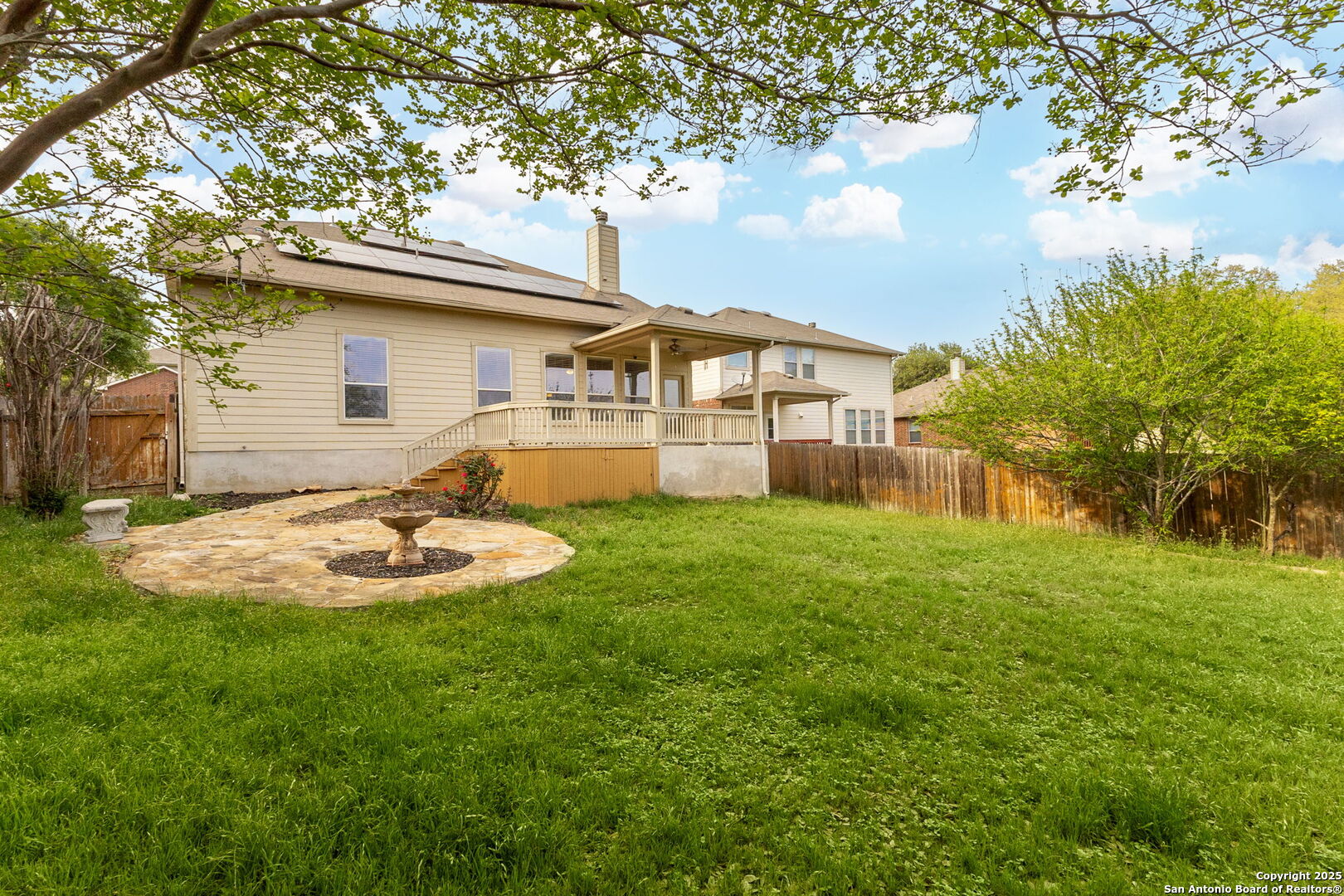 main property photo 28