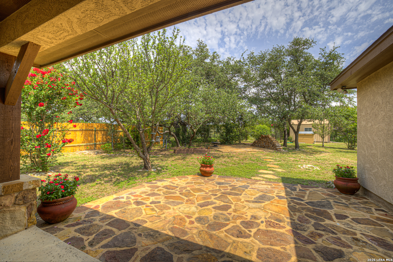 main property photo 26