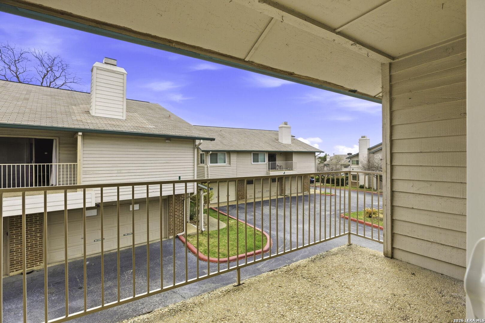 main property photo 14