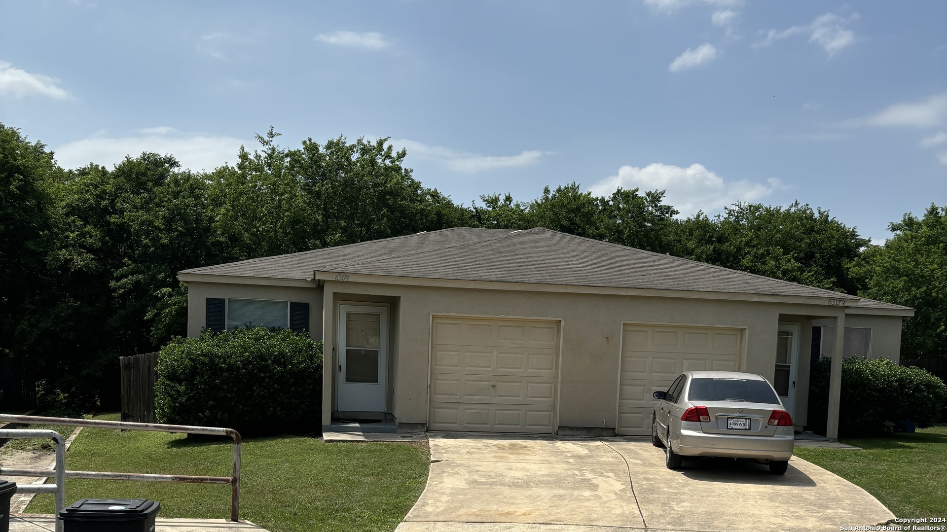 main property photo 2