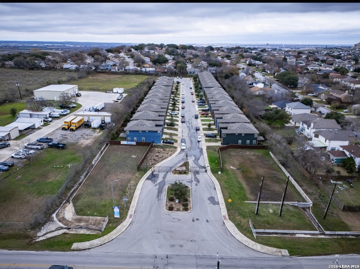 main property photo 4