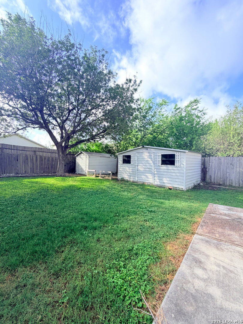 main property photo 23