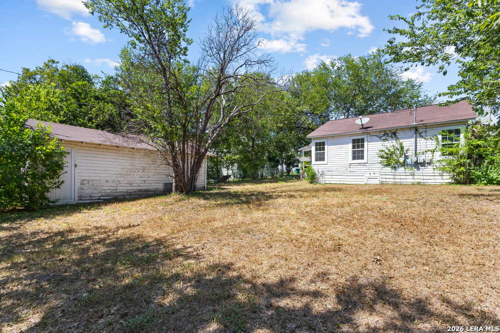 main property photo 22