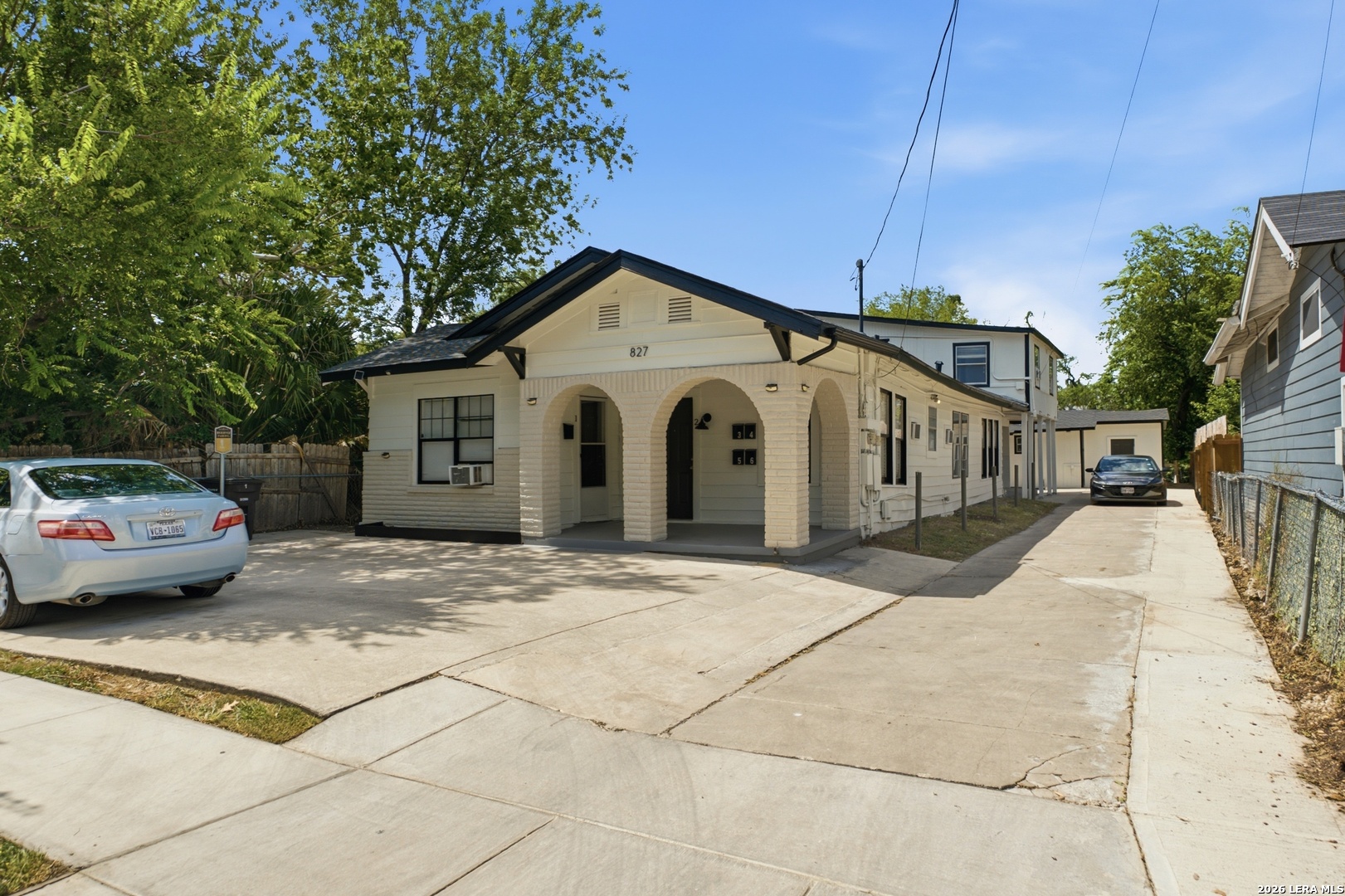 main property photo 23