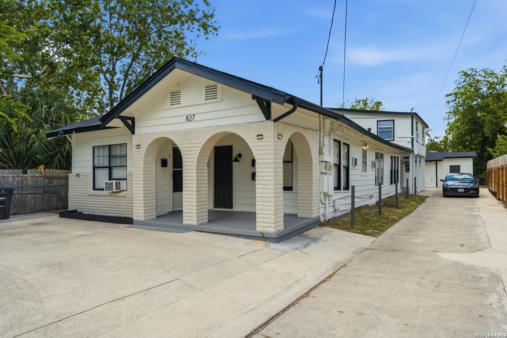 main property photo 24