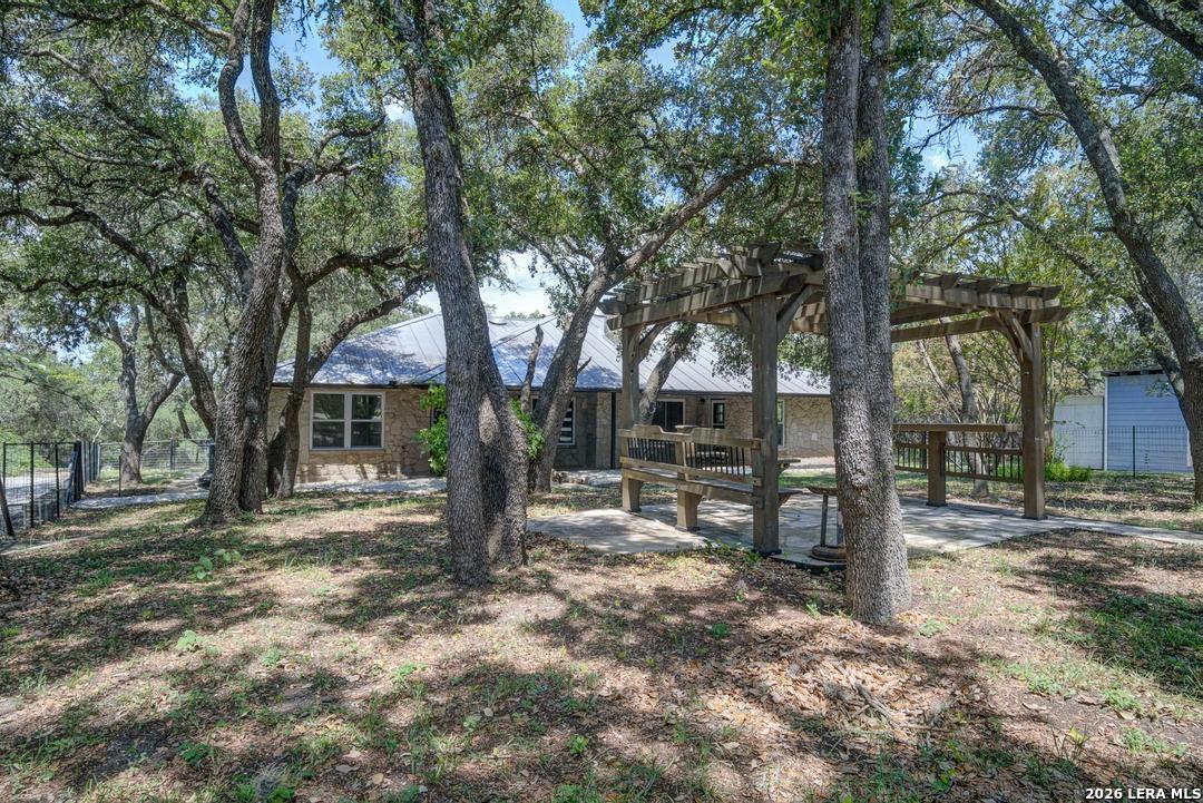 main property photo 27