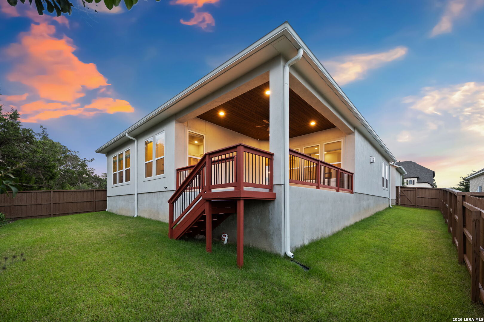 main property photo 27