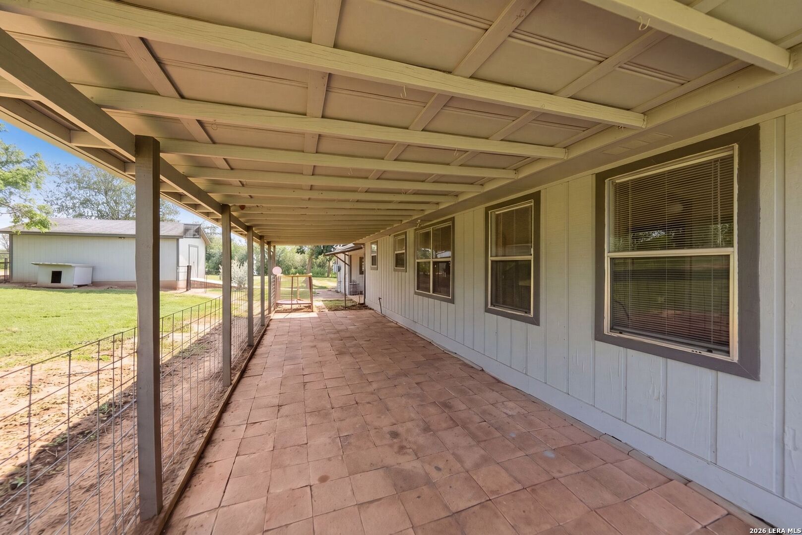 main property photo 35
