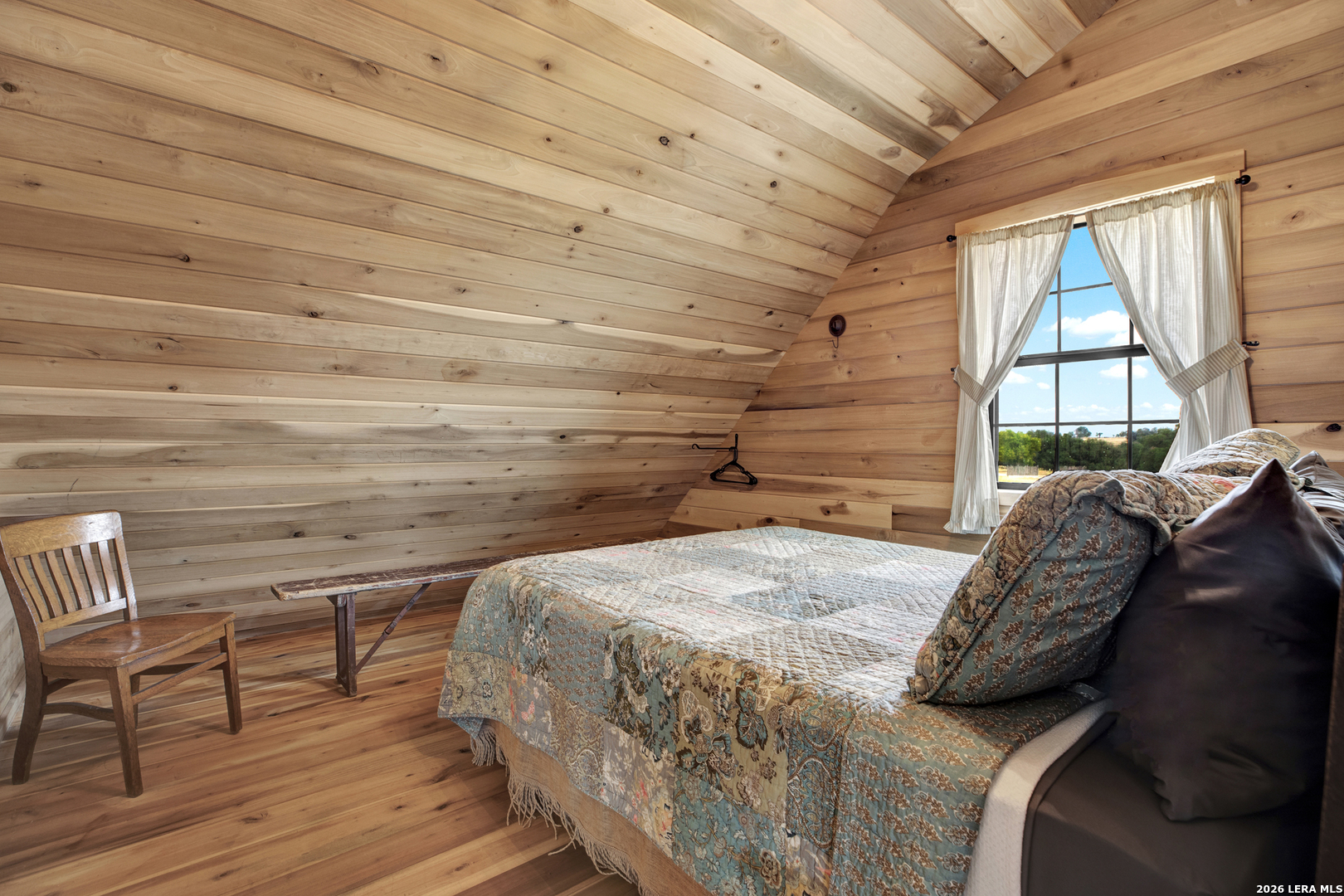 main property photo 48