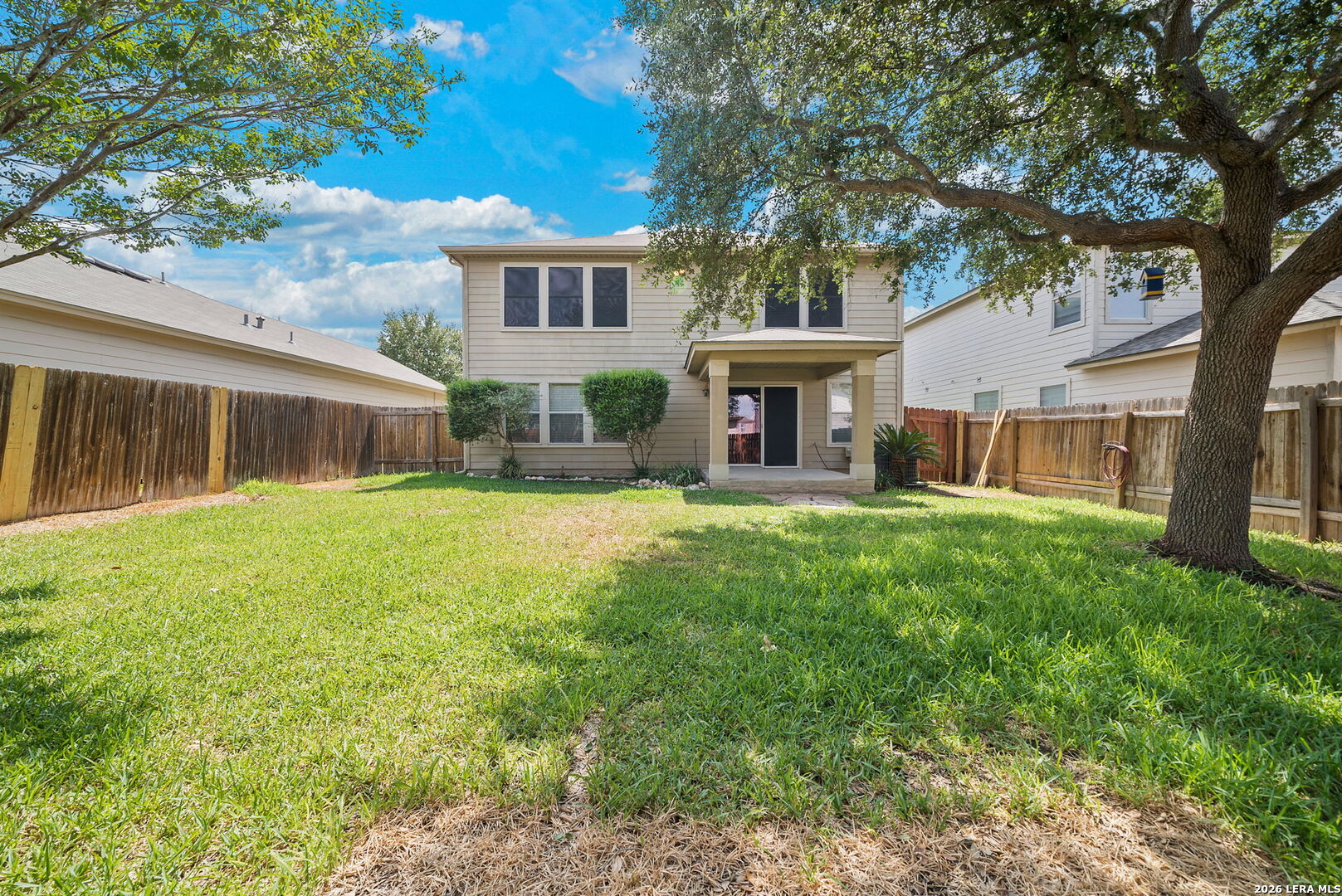 main property photo 27