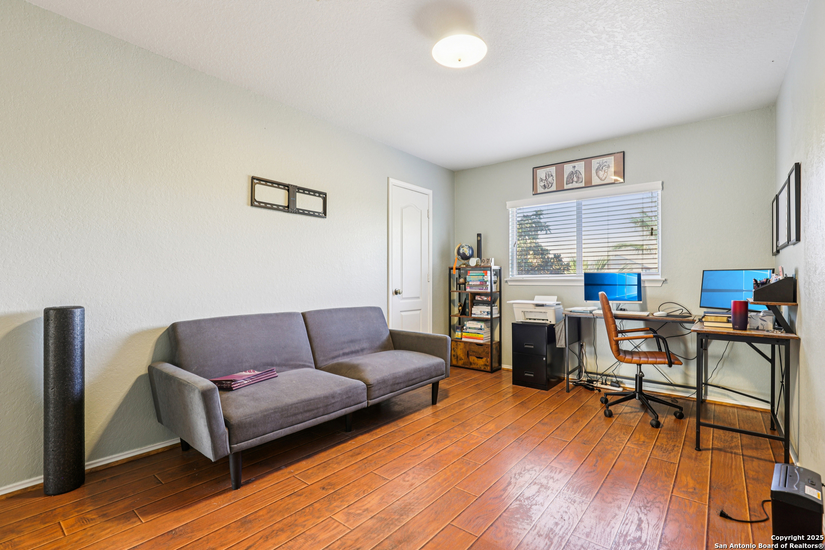 main property photo 26
