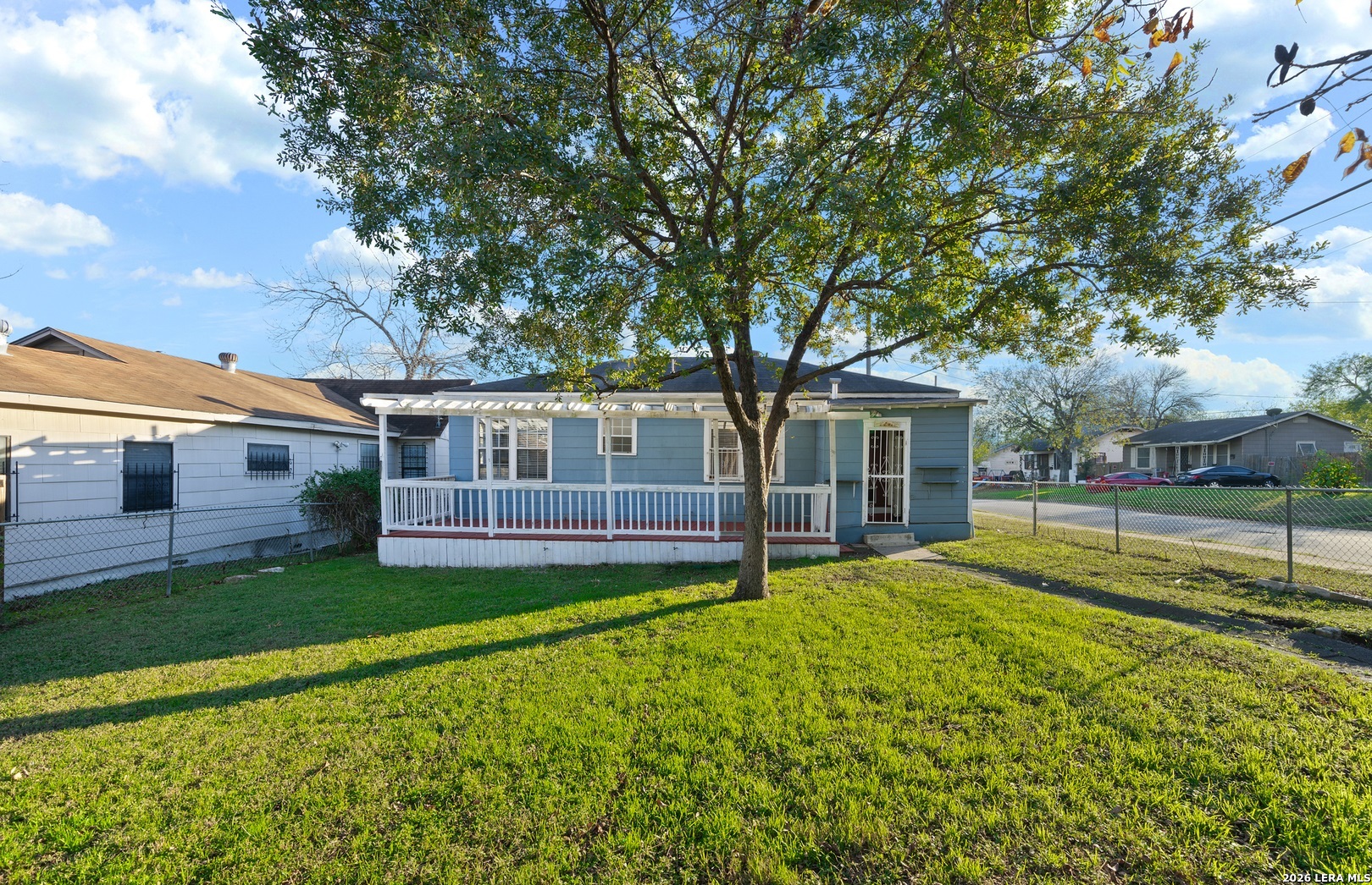 main property photo 20