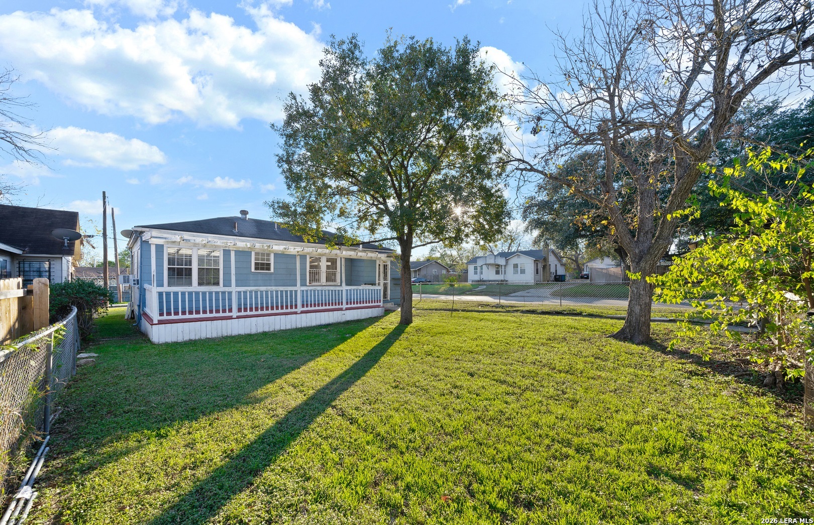 main property photo 22