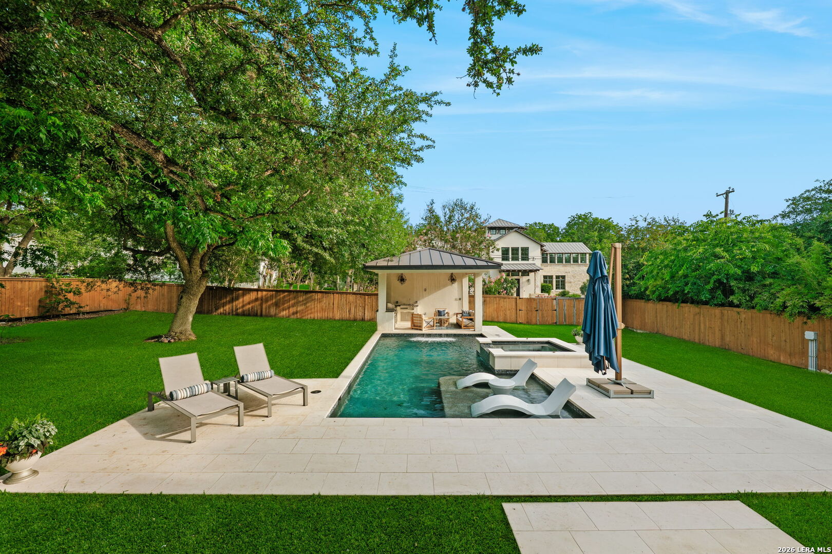 main property photo 50