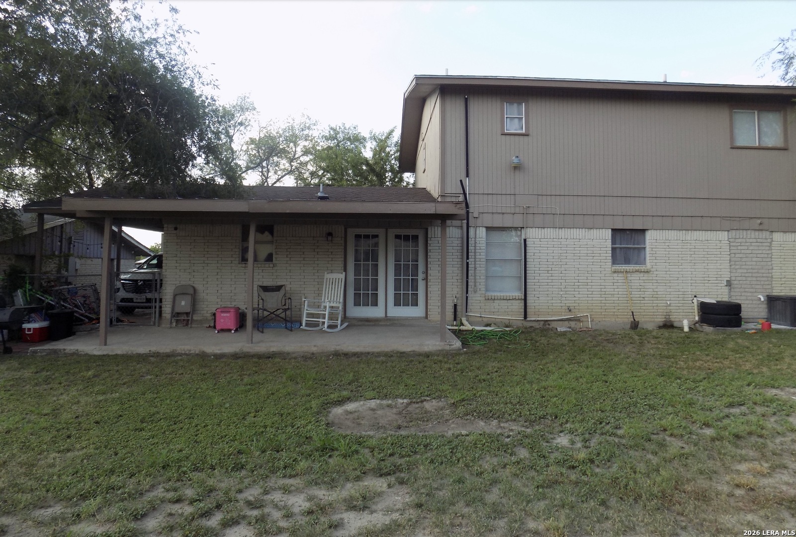 main property photo 17