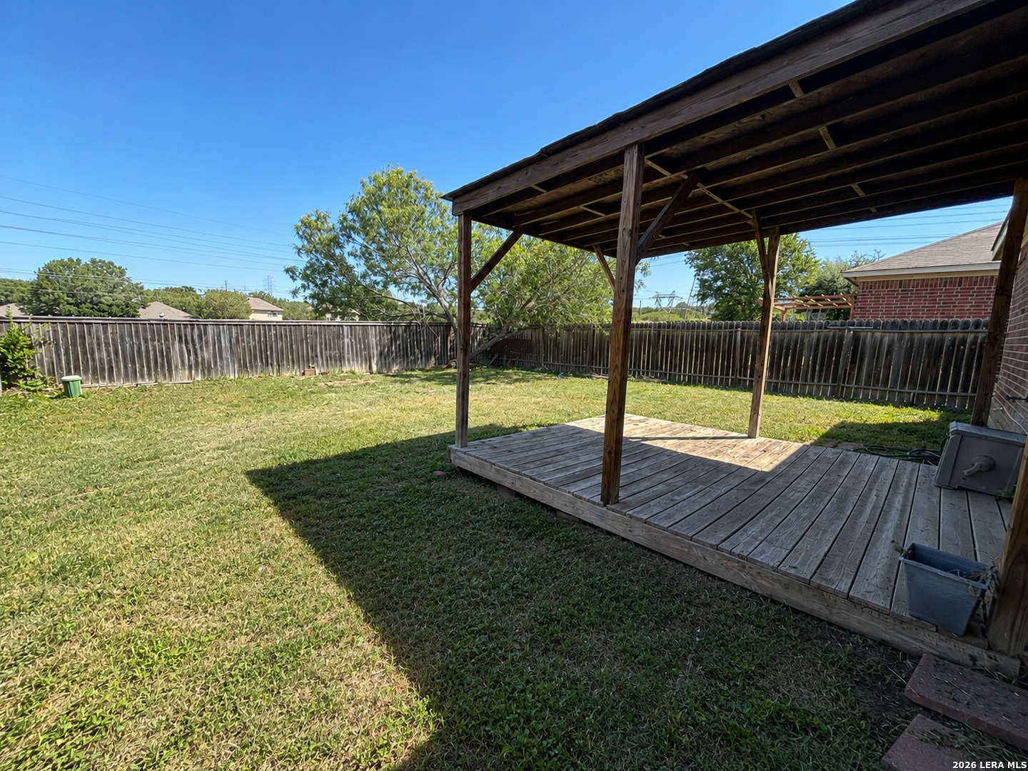 main property photo 25
