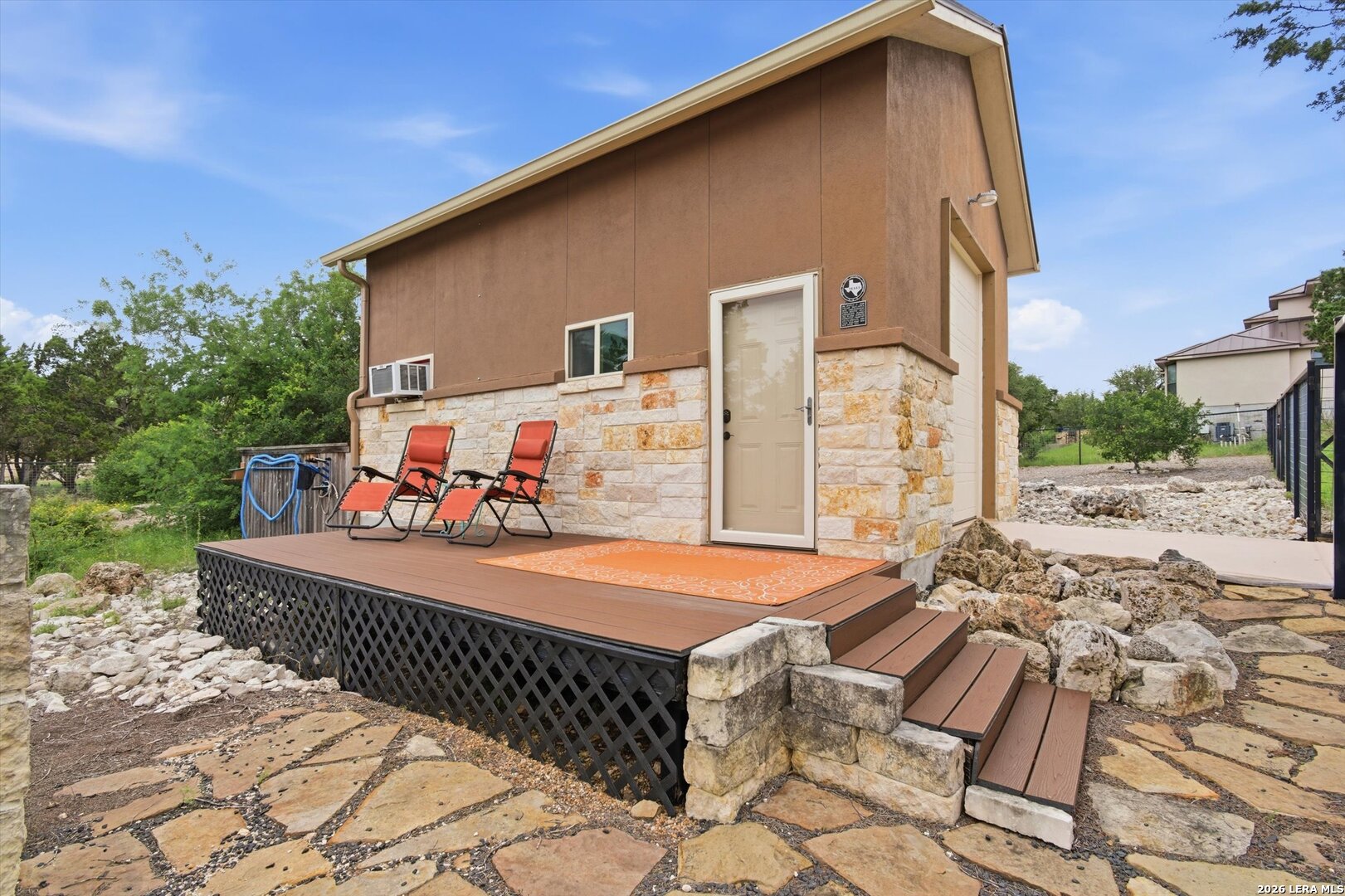 main property photo 60