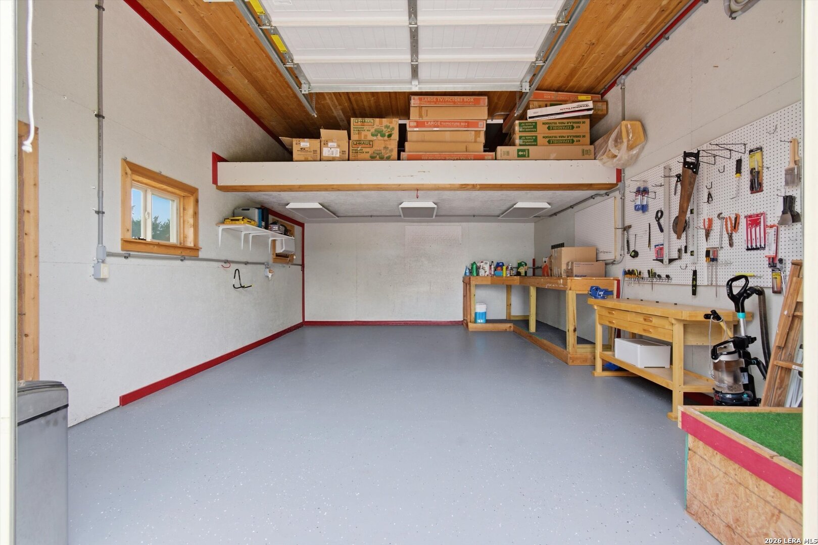 main property photo 61
