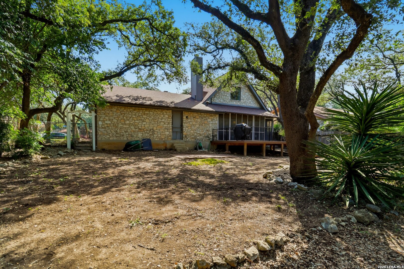 main property photo 26