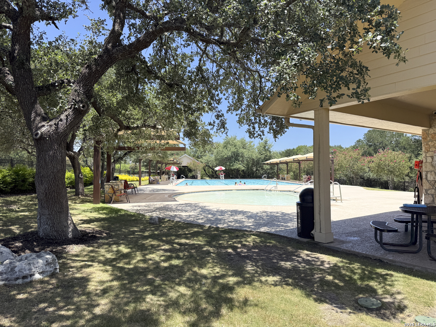 main property photo 49