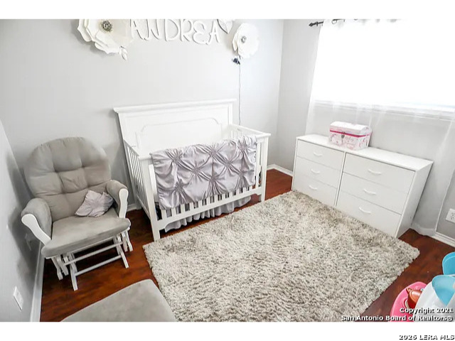 main property photo 10