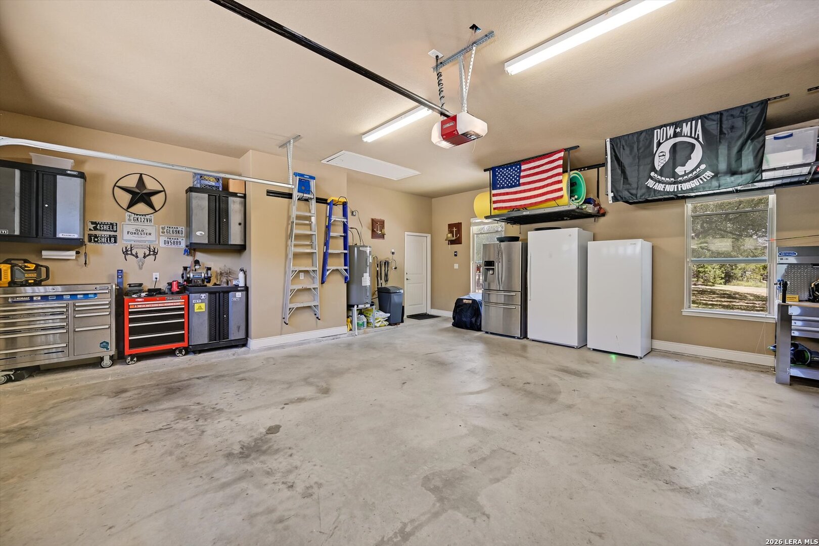 main property photo 26