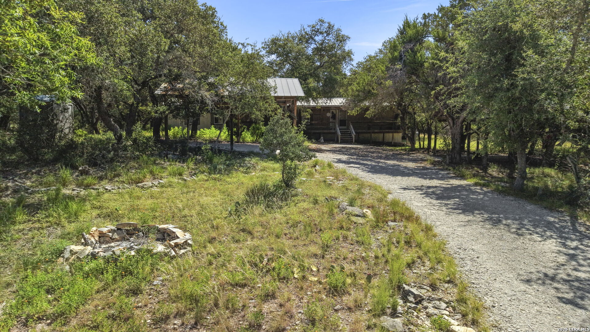 main property photo 13